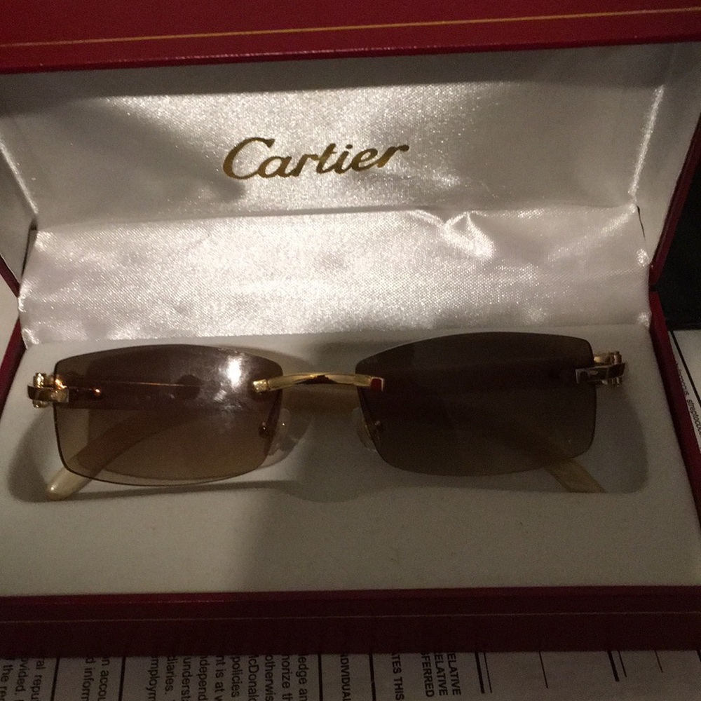 Cartier buffs